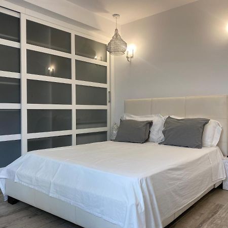 Apartamento Windsor Benalmadena Bagian luar foto